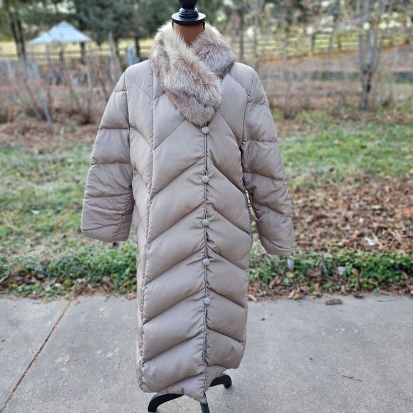 Bill Blass Puffer Down Coat For Women Fur Collar Size 10 - Picture 2 of 12
